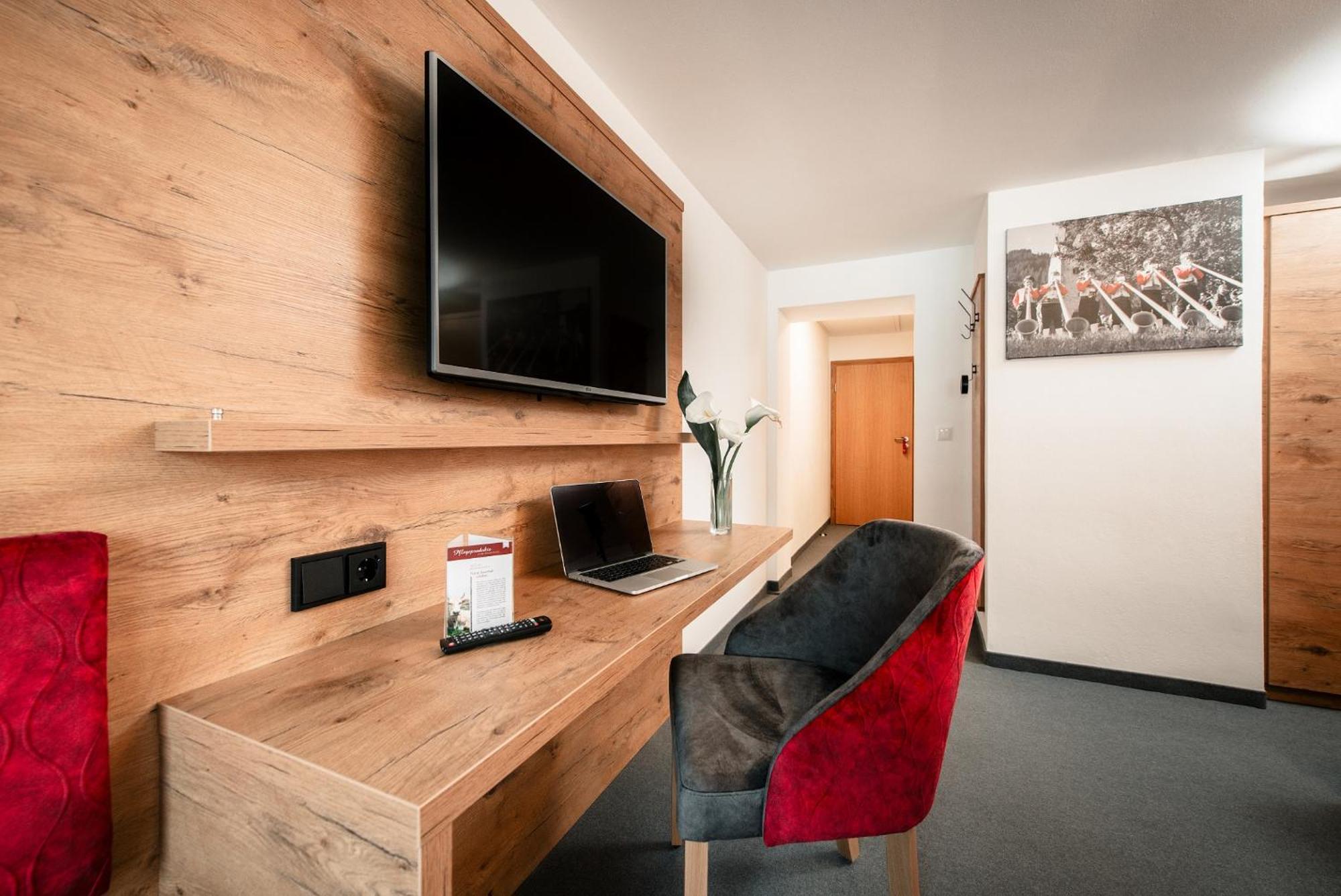Hotel Tradizio Мителберг Екстериор снимка