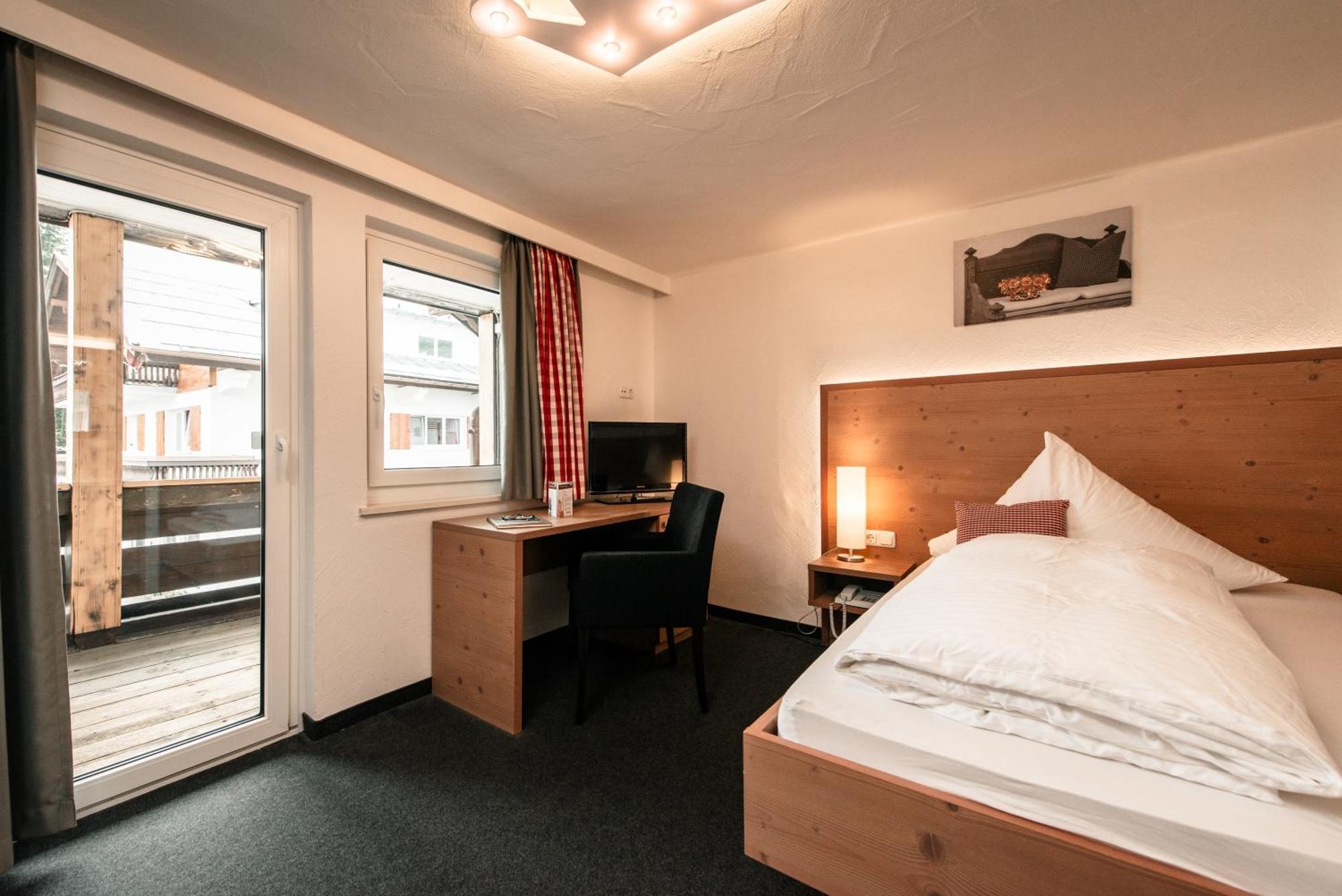 Hotel Tradizio Мителберг Екстериор снимка